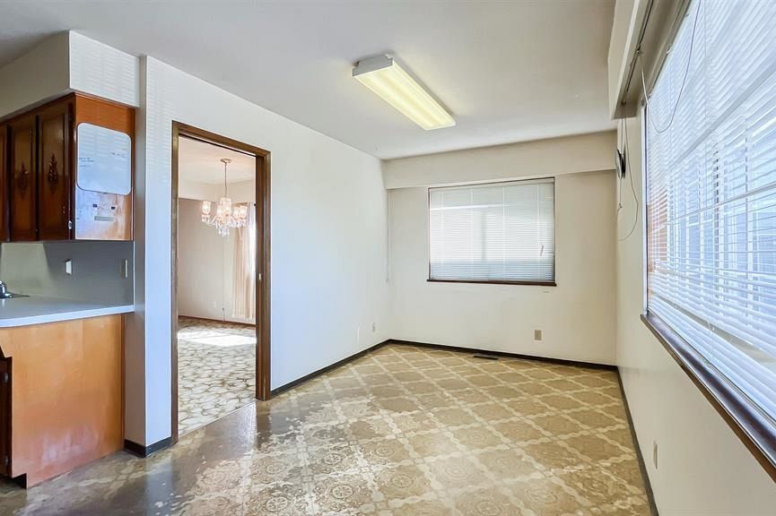 550 E 55th Avenue Vancouver, BC - 8