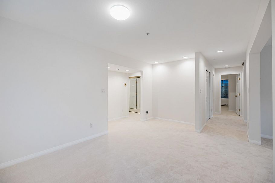 2723 W 1st Avenue Vancouver, BC - 25