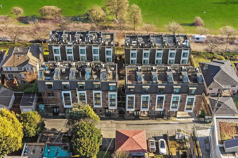 7623 Yukon Street Vancouver, BC - 37