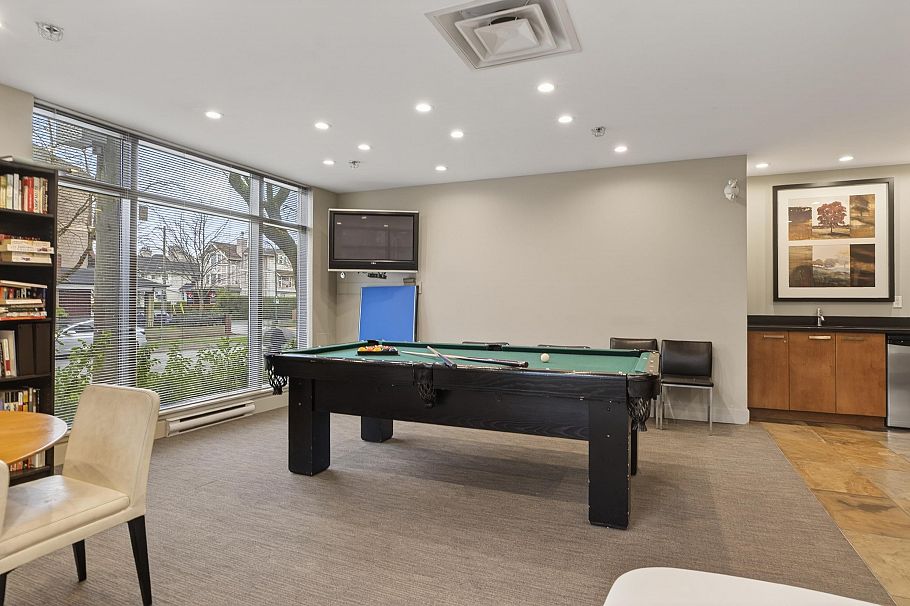 207 3228 Tupper Street Vancouver, BC - 34