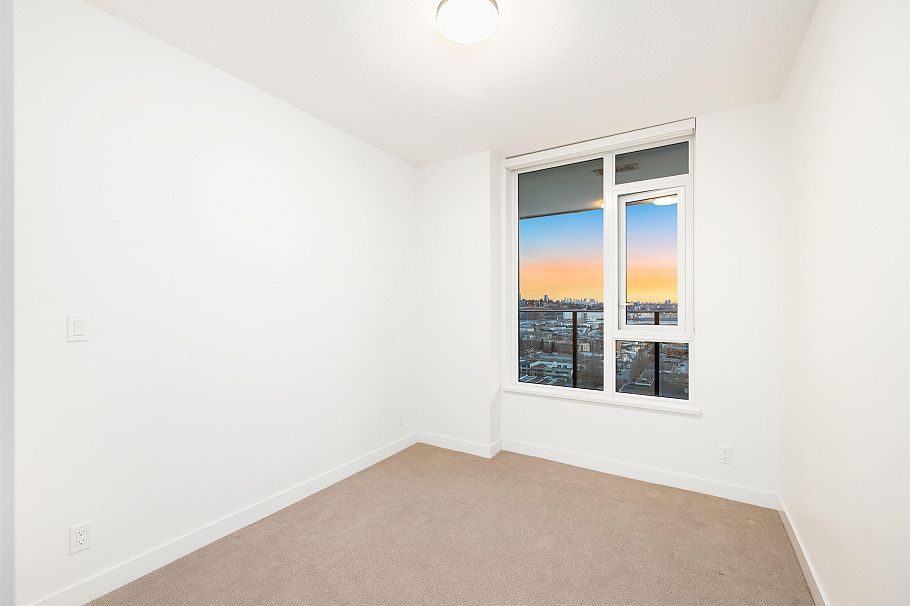 1705 1401 Hunter Street North Vancouver, BC - 19