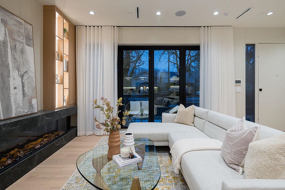 1 3036 W 13th Avenue Vancouver, BC - 34