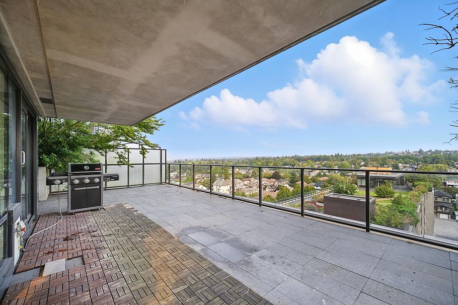 1502 8588 Cornish Street Vancouver, BC - 2