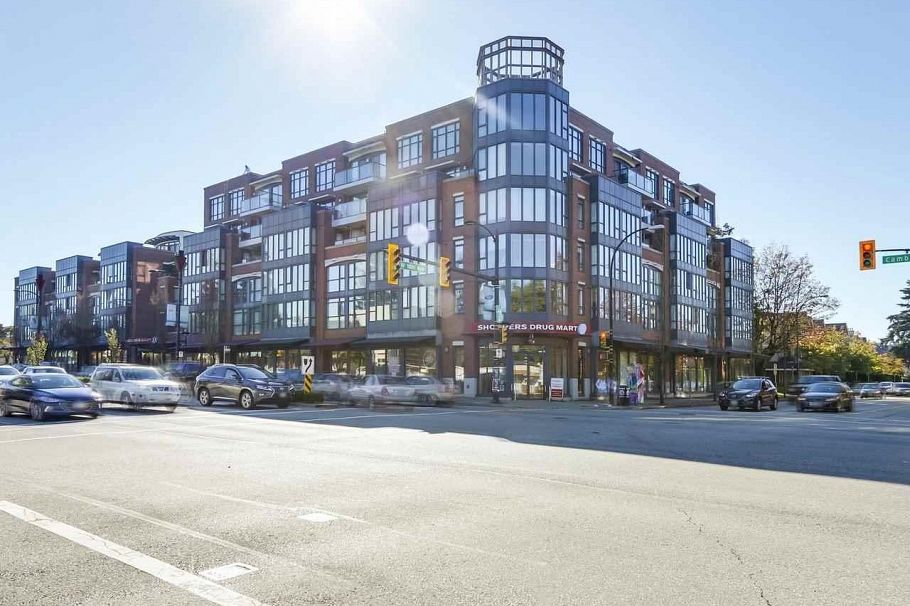 207 3228 Tupper Street Vancouver, BC - 27