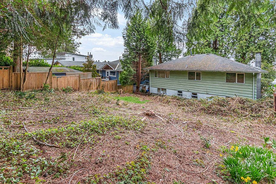 1928 Ridgeway Avenue North Vancouver, BC - 26