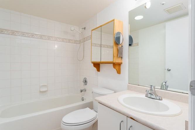 1505 811 Helmcken Street Vancouver, BC - 11