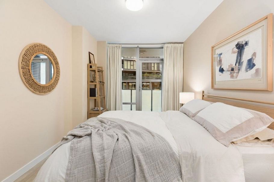 82 Switchmen Street Vancouver, BC - 14