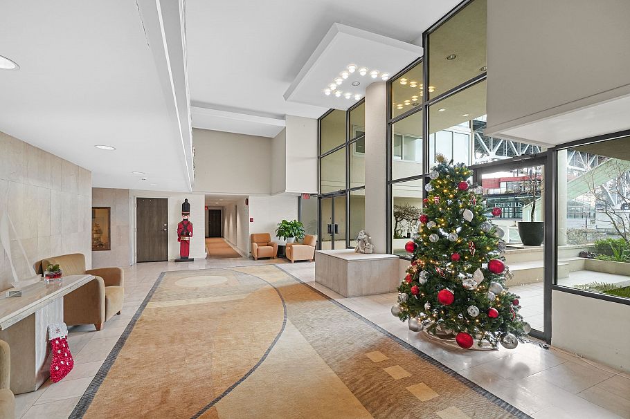 205 1600 Howe Street Vancouver, BC - 31