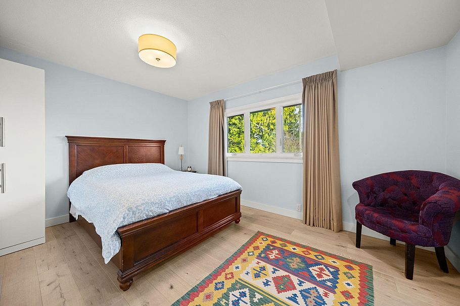 1436 Grand Boulevard North Vancouver, BC - 13