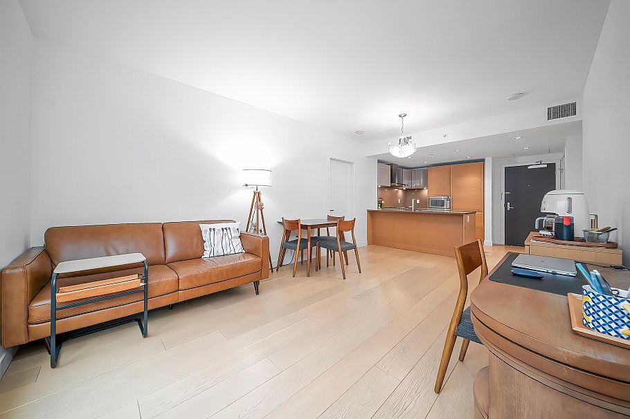 311 7228 Adera Street Vancouver, BC - 1