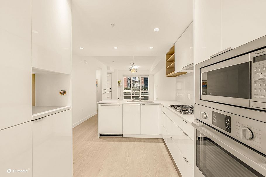 5 338 W 64 Avenue Vancouver, BC - 16