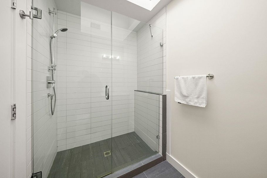 1436 Grand Boulevard North Vancouver, BC - 15