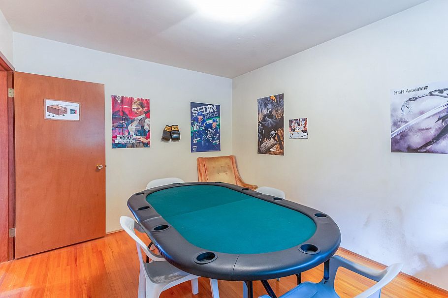 1928 Ridgeway Avenue North Vancouver, BC - 14