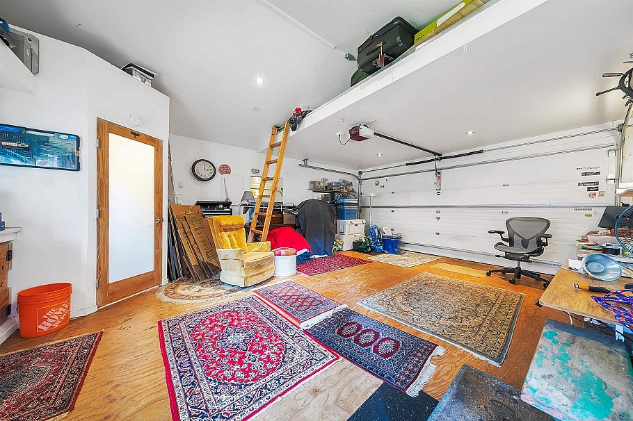 1847 Kitchener Street Vancouver, BC - 33