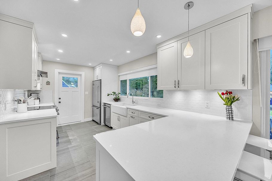 2841 Masefield Road North Vancouver, BC - 10