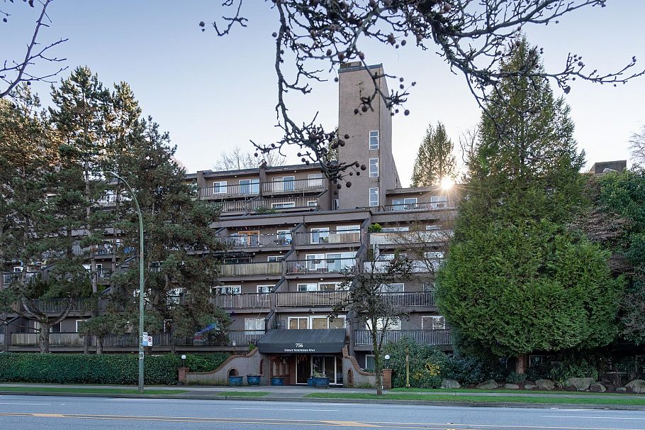 809 756 Great Northern Way Vancouver, BC - 17
