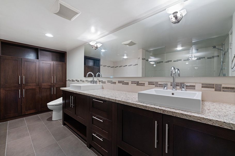 2303 1415 W Georgia Street Vancouver, BC - 24