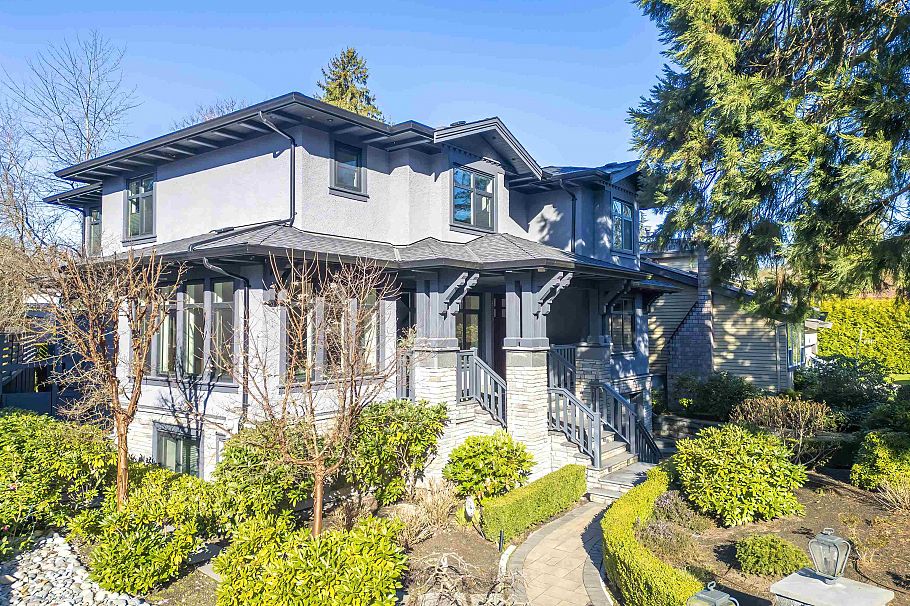 4333 Kevin Place Vancouver, BC - 1
