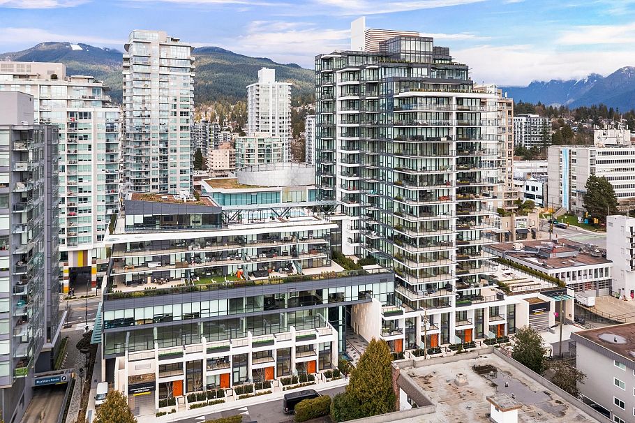 1307 135 E 13th Street North Vancouver, BC - 33