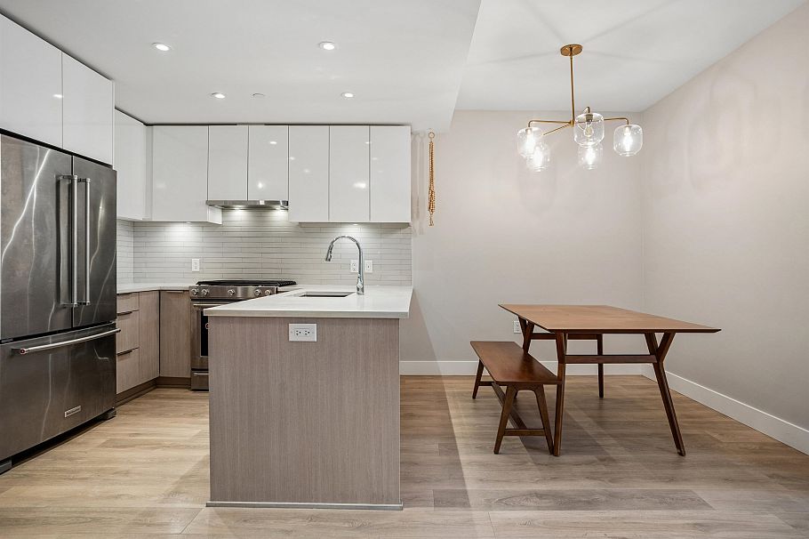 3564 Sawmill Crescent Vancouver, BC - 2