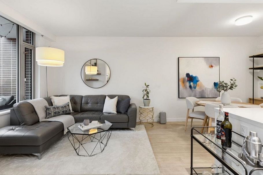 82 Switchmen Street Vancouver, BC - 2