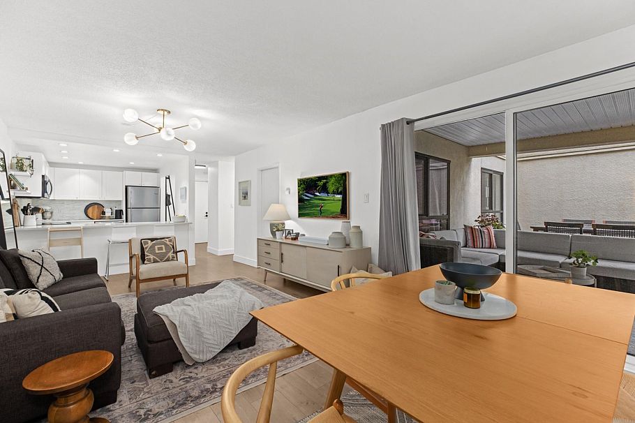 101 621 E 6 Avenue Vancouver, BC - 22