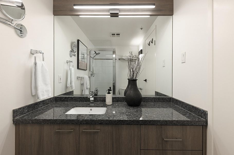 203 1155 Homer Street Vancouver, BC - 11