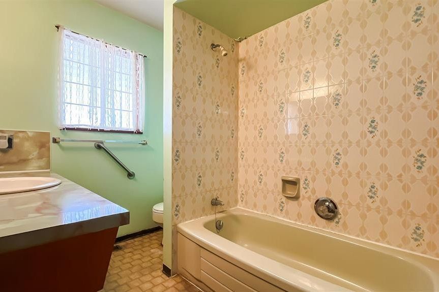 550 E 55th Avenue Vancouver, BC - 17