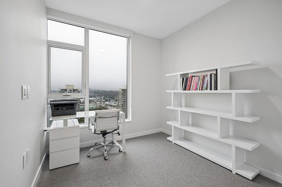 1410 4168 Lougheed Highway Burnaby, BC - 14