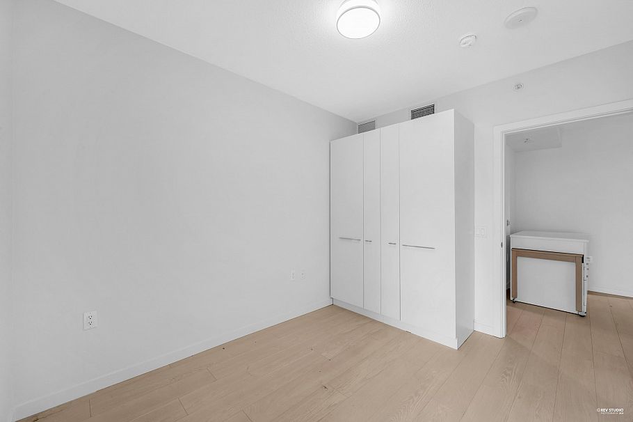 317 180 E 2nd Avenue Vancouver, BC - 4