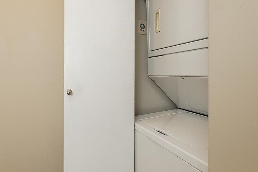 301 583 Beach Crescent Vancouver, BC - 25