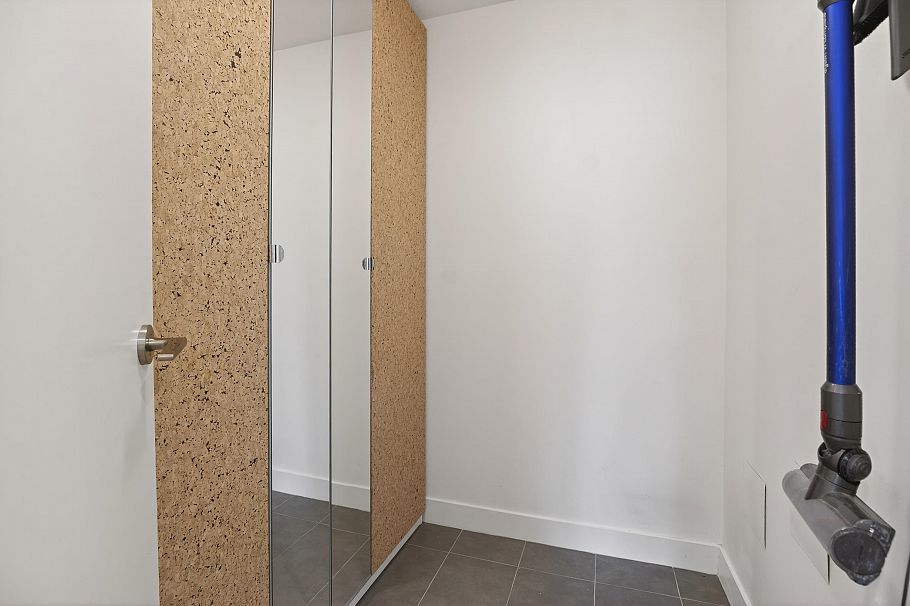 207 3228 Tupper Street Vancouver, BC - 16