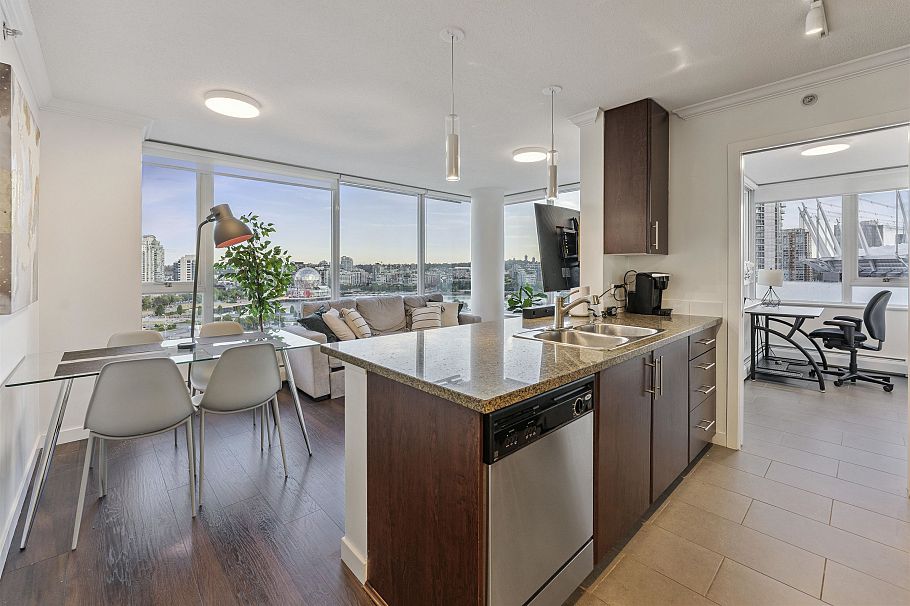 1802 688 Abbott Street Vancouver, BC - 8