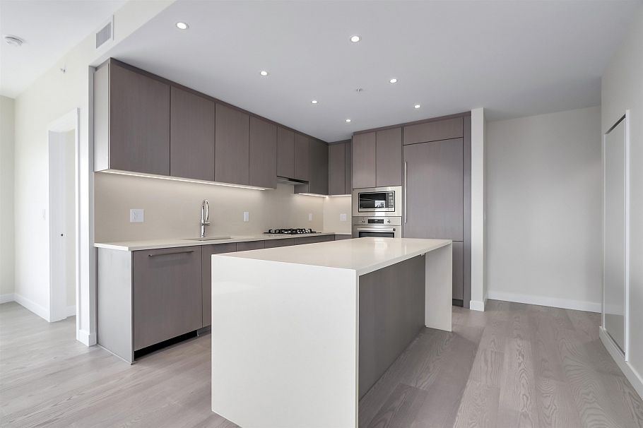 902 6138 Birney Avenue Vancouver, BC - 6