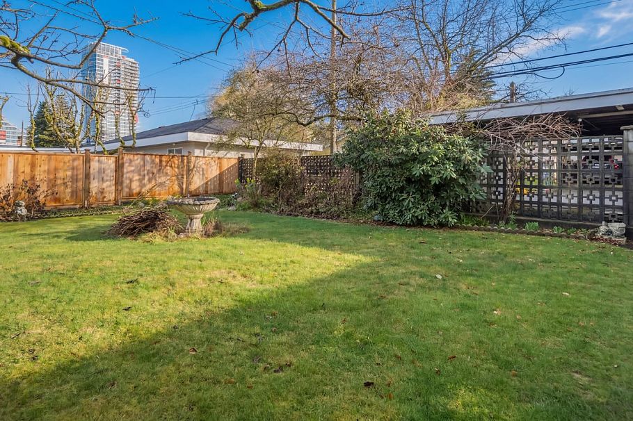 5433 Ash Street Vancouver, BC - 25