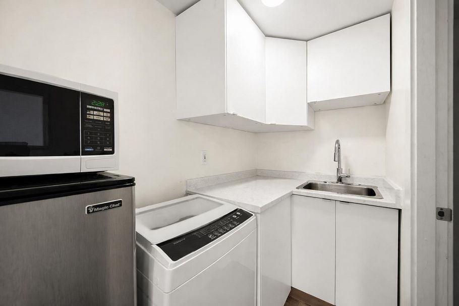 1436 Grand Boulevard North Vancouver, BC - 23