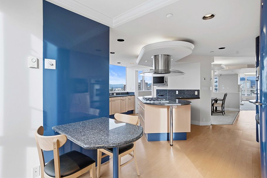 8 1350 W 14th Avenue Vancouver, BC - 15