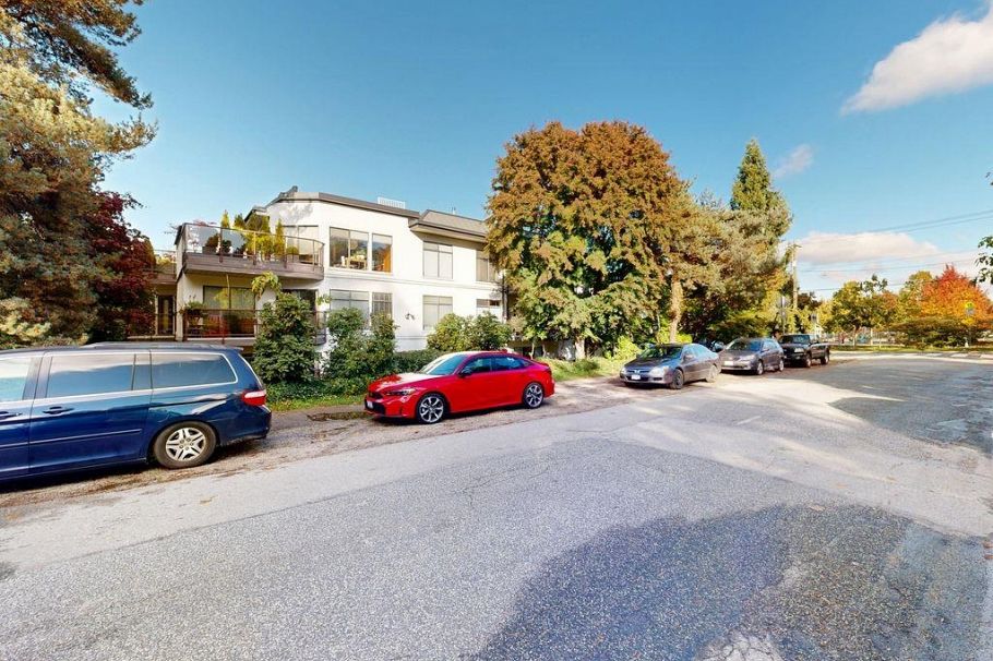 201 2222 Prince Edward Street Vancouver, BC - 27