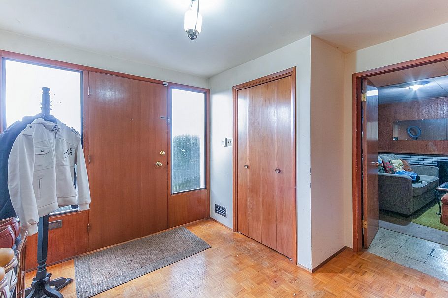 1928 Ridgeway Avenue North Vancouver, BC - 18