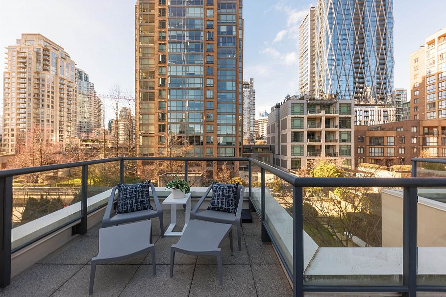 203 1155 Homer Street Vancouver, BC - 27