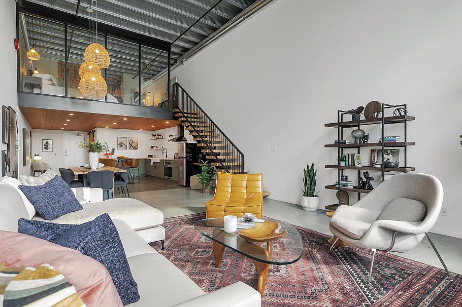 215 1220 E Pender Street Vancouver, BC - 6