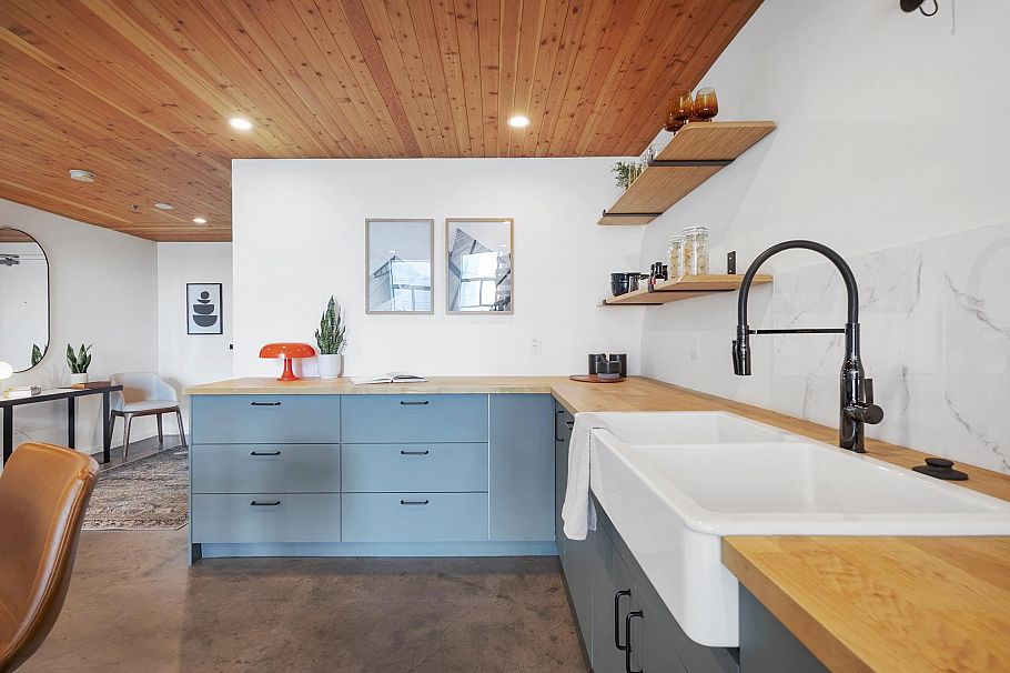 215 1220 E Pender Street Vancouver, BC - 15