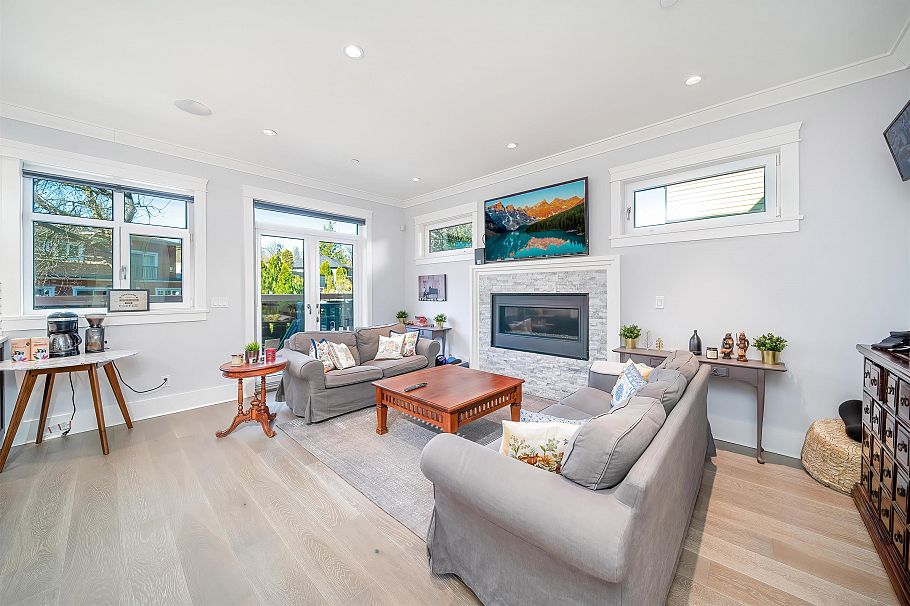 4333 Kevin Place Vancouver, BC - 11