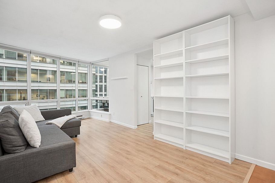 2208 1166 Melville Street Vancouver, BC - 5