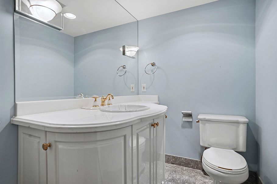 8 1350 W 14th Avenue Vancouver, BC - 28