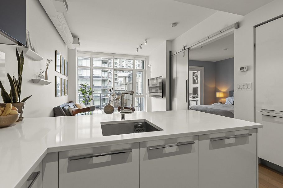 510 108 E 1st Avenue Vancouver, BC - 23