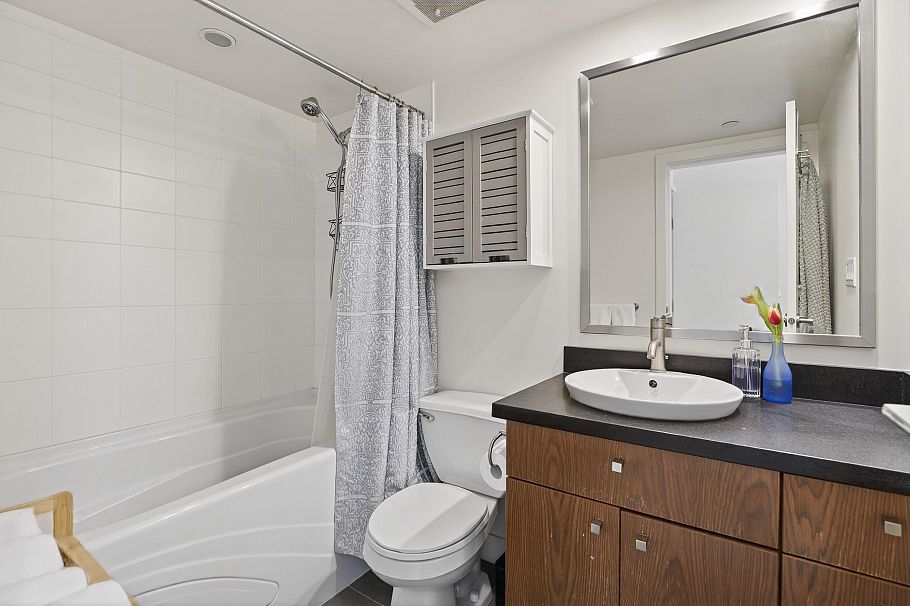 207 3228 Tupper Street Vancouver, BC - 20