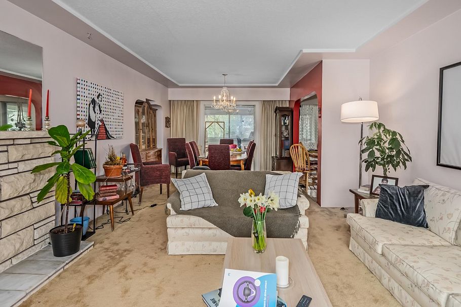 5433 Ash Street Vancouver, BC - 5