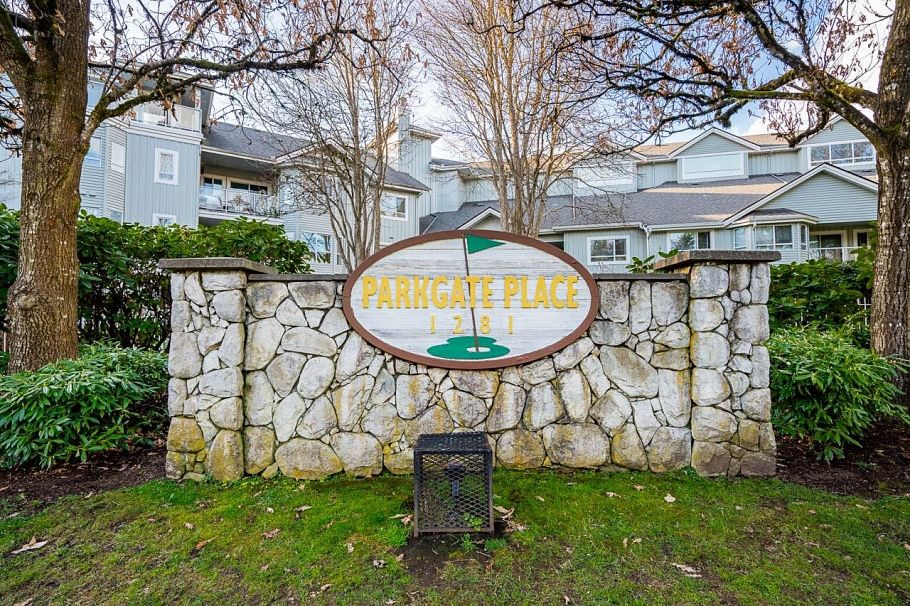 402 1281 Parkgate Avenue North Vancouver, BC - 38