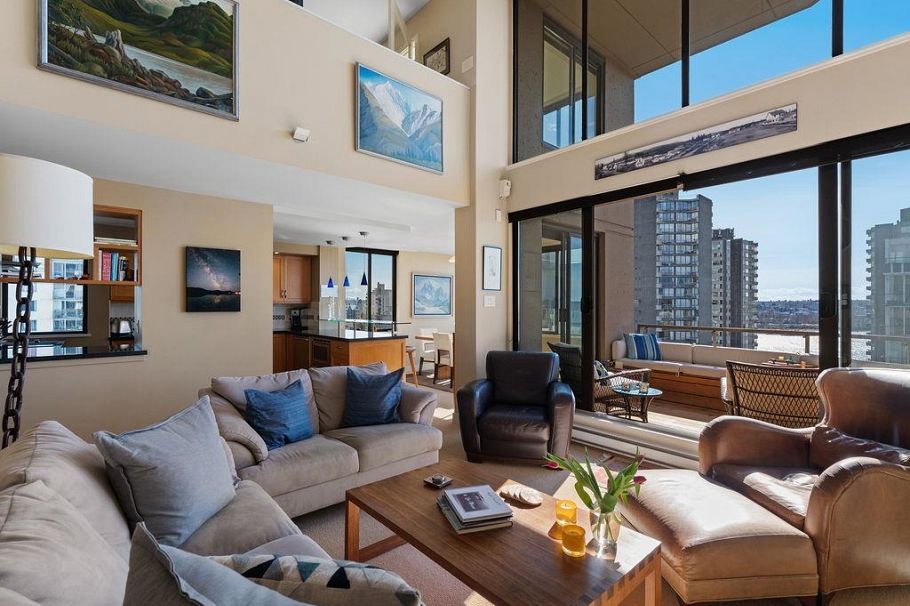 1203 1236 Bidwell Street Vancouver, BC - 2